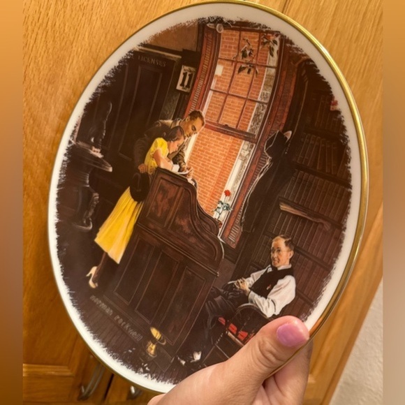 Vintage Decor - Picture 1 of 4